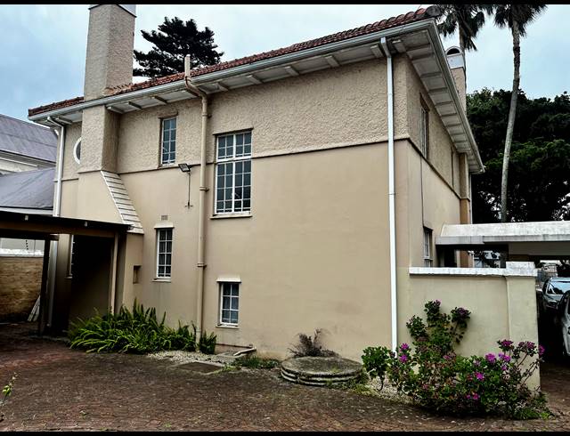 420M² BUILDING FOR SALE IN GQEBERHA CENTRAL